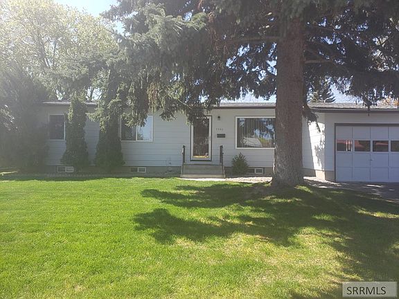 2nd image of 1586 Irving St