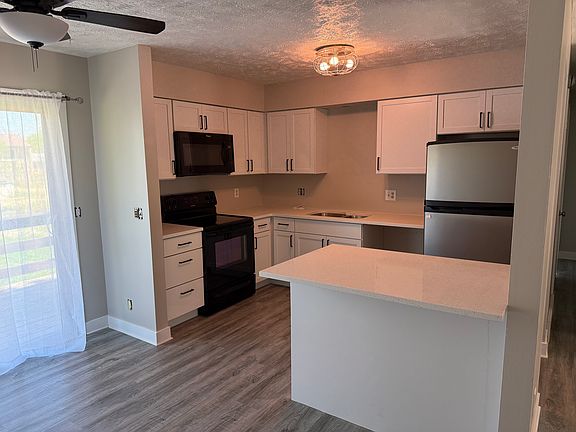 4th image of 14708 Echo Hills Dr