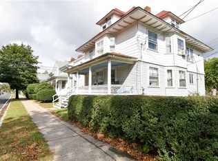 676 Main St, Warren, RI 02885