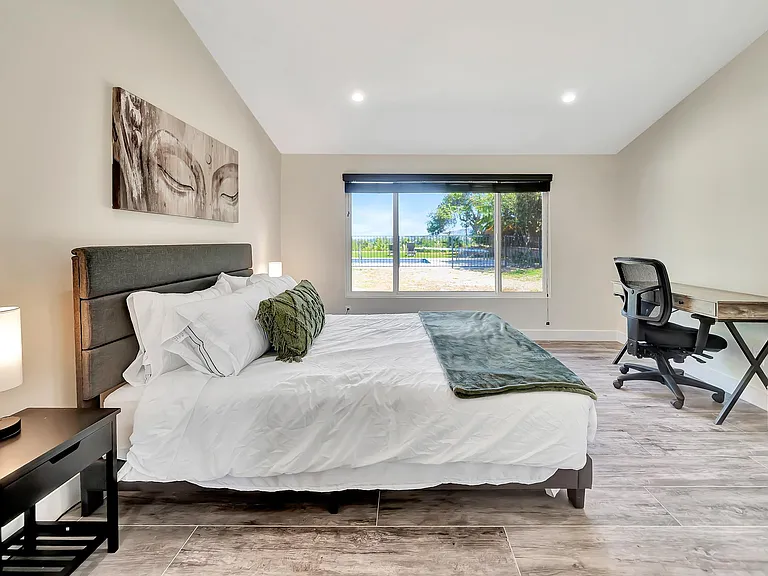 5854 McDonie Ave — Photo 35