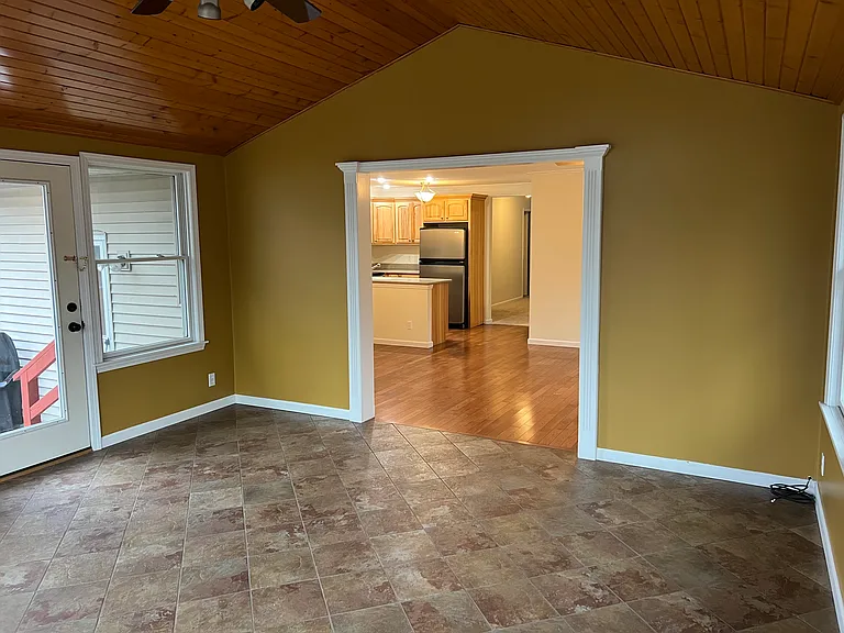 8817 N Picture Ridge Rd #A — Photo 36