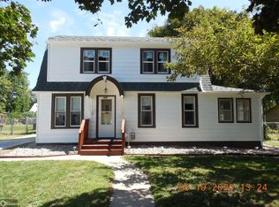 605 N Chestnut St, Jefferson, IA 50129