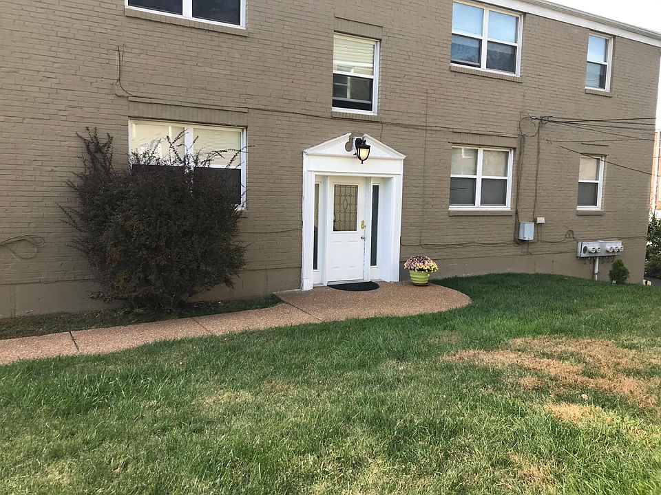 Entrance to 8153 whitburn