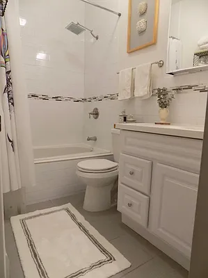 Rented by Corcoran | media 21