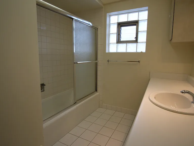 8418 W Oak Ave #3 — Photo 22