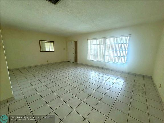 4th image of 8508 NW 57th Pl