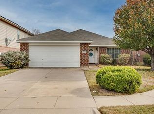 10412 Wood Leaf Ct, Fort Worth, TX 76244