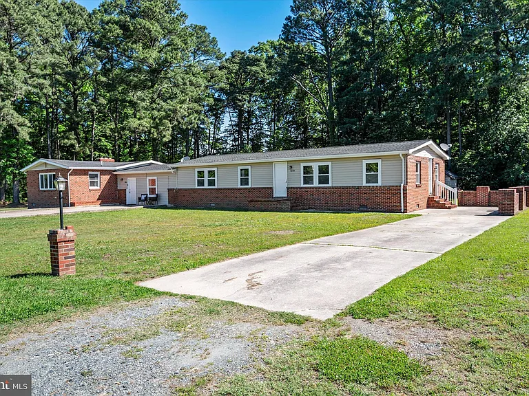 108 Wilson Rd — Photo 38