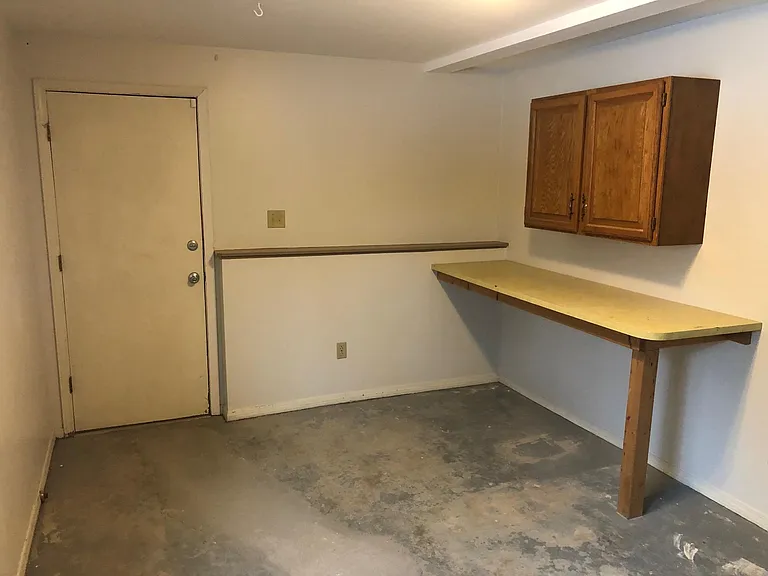 laundry / storage room