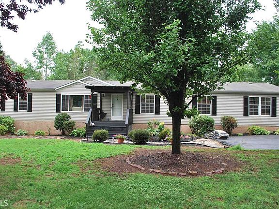 2nd image of 279 Shenandoah Dr