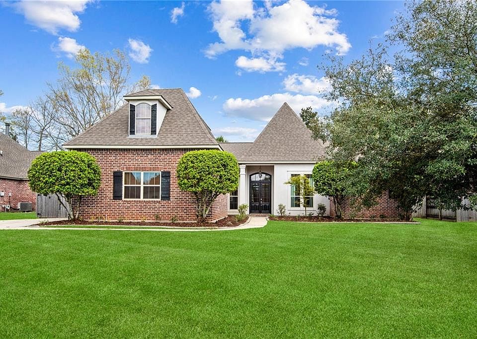 1st image of 973 Bald Cypress Dr