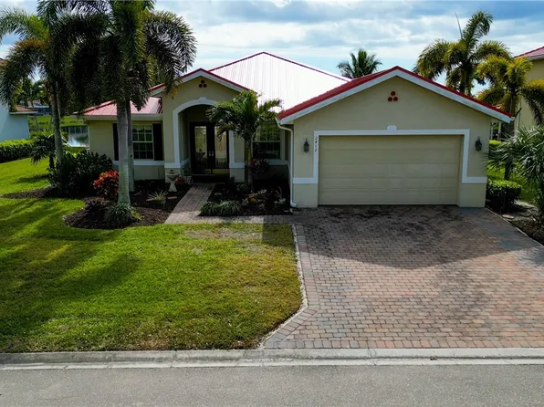 2412 Ashbury Cir, Cape Coral, FL 33991