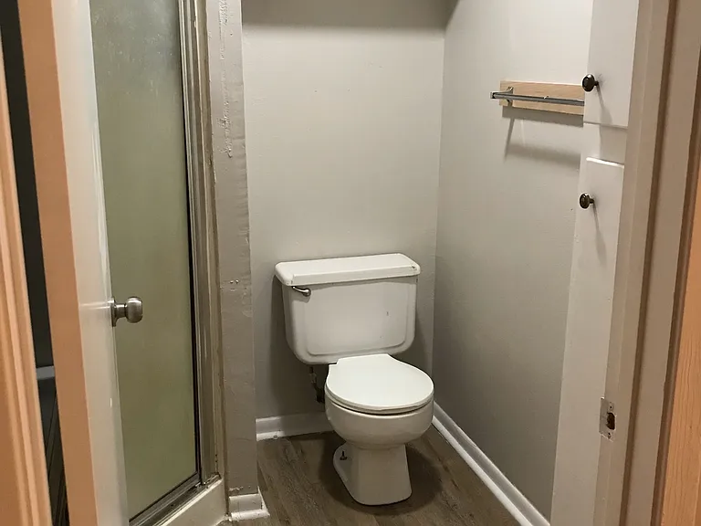 115 E Hefferman St #202 — Photo 3