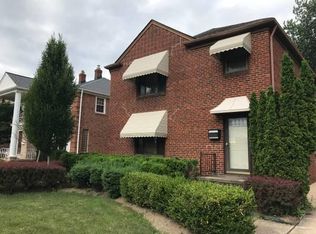 3275 Rocky River Dr, Cleveland, OH 44111