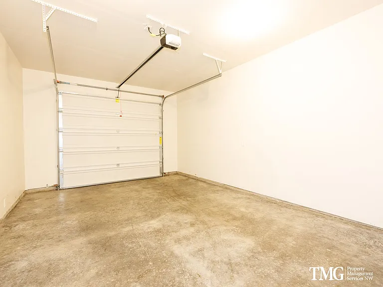 Columbia Hills Townhomes — Photo 15