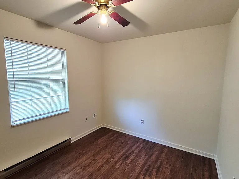 1412 Blair St — Photo 16
