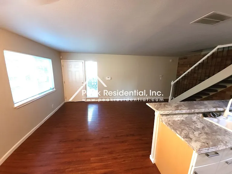 5948 Walerga Rd #3 — Photo 10
