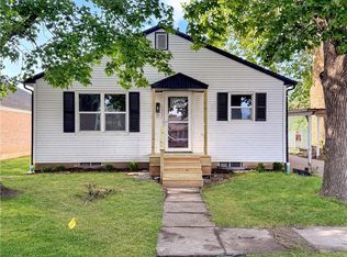 504 W 29th St, Higginsville, MO 64037