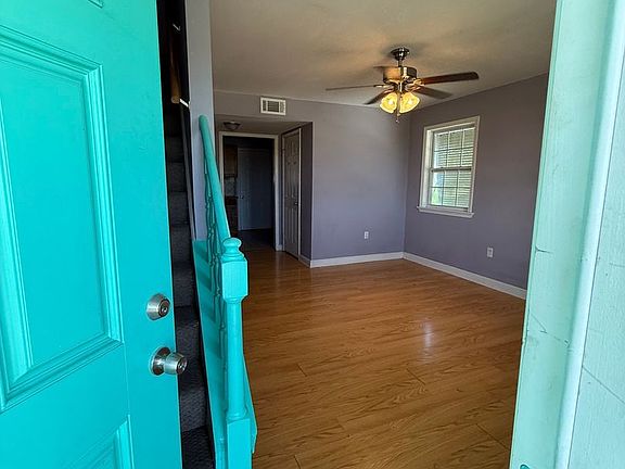 5th image of 6126 Baccich St