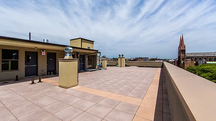 Rented by Nooklyn NYC LLC | media 8