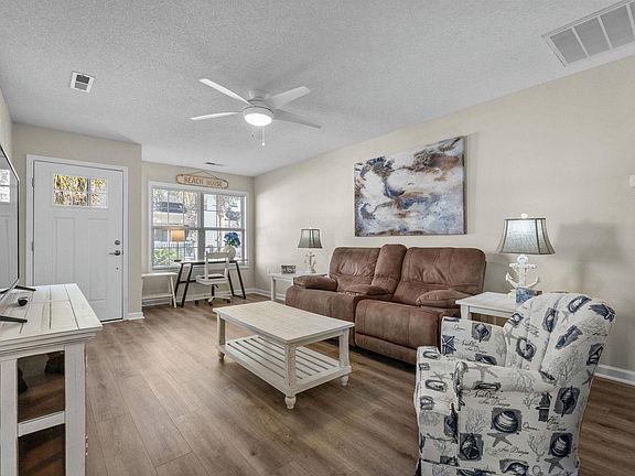 5th image of 829 9th Ave. S #13