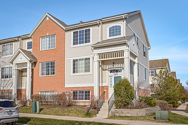 1st image of 722 Hanbury Dr