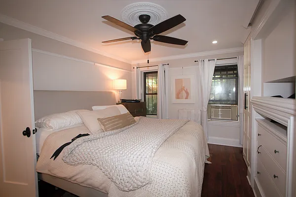 Rented by R New York | media 17