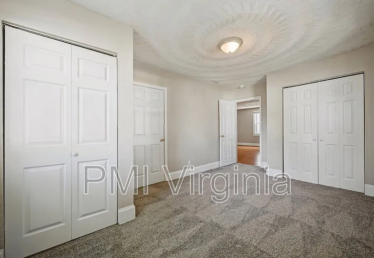 1915 Lansing Ave — Photo 10