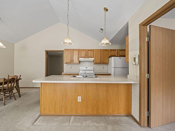 2nd image of 6113 Blendon Chase Dr