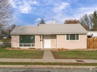 1218 Utah St, Wenatchee, WA 98801