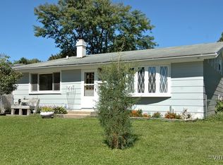 161 Madera Cir, Carpentersville, IL 60110