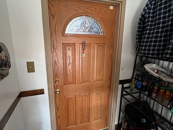 4th image of 5634 W 23rd St