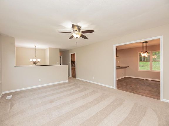 3rd image of 8006 Camberley Dr