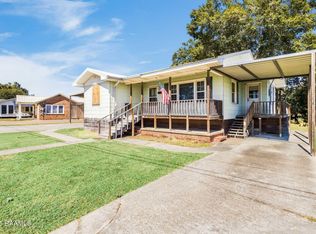 114 W Leblanc St, Erath, LA 70533