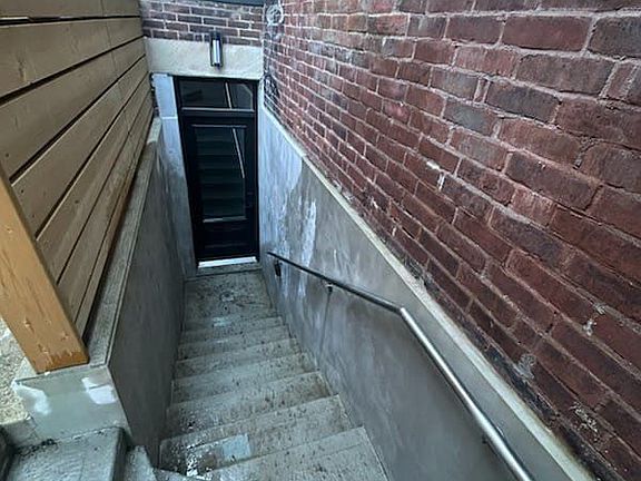 3rd image of 411 Concord Ave