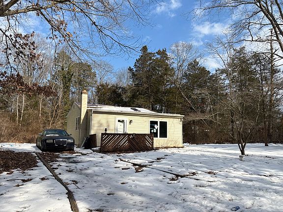 3rd image of 6 Jewel Rd