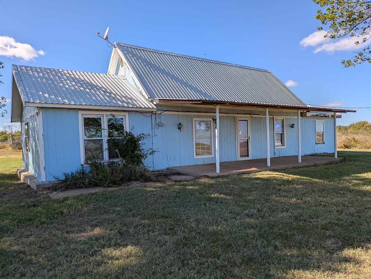 195867 Highway 277, Randlett, OK 73562 | Zillow
