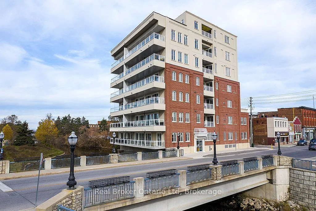 The Sydenham — Photo 1