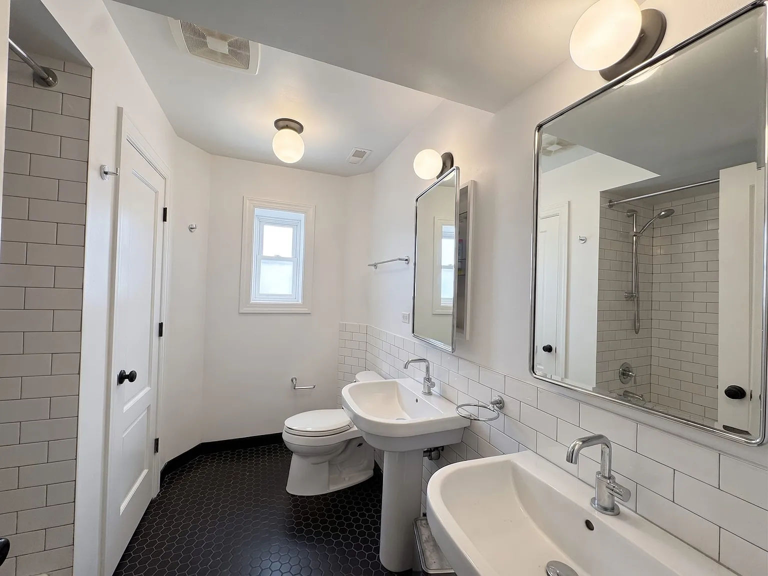 3 bed, $4,250 — Photo 4