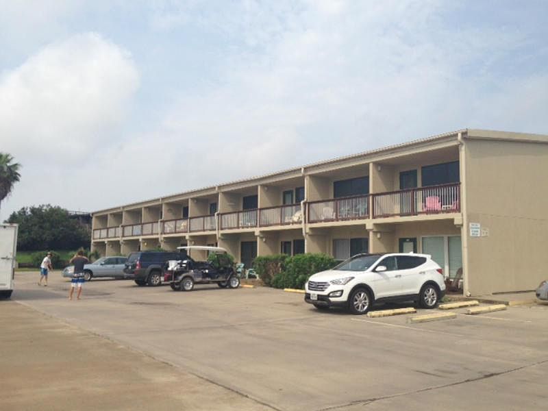 1st image of 810 Banyan Beach Dr #125