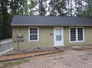 309 Wallace St #D, Warsaw, VA 22572