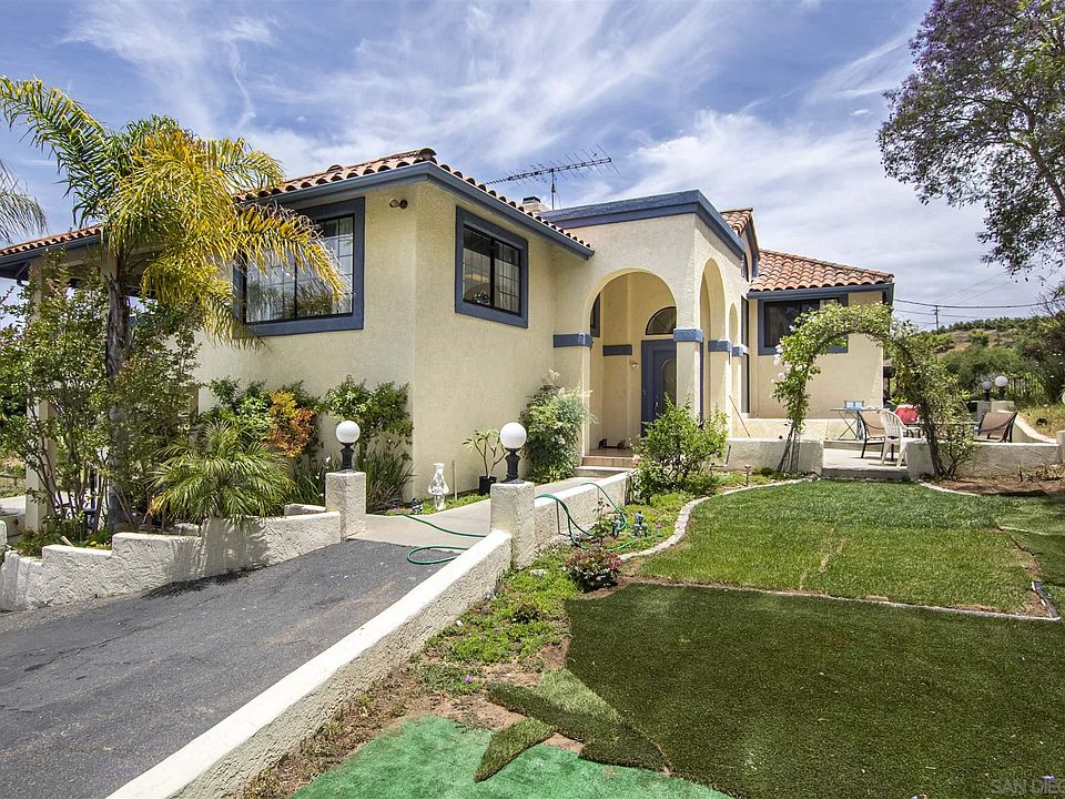 2nd image of 3690 Lupine Ln