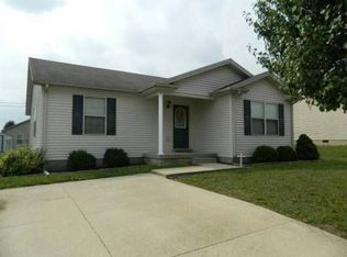 3106 Fawn Leap Dr, Lawrenceburg, KY 40342