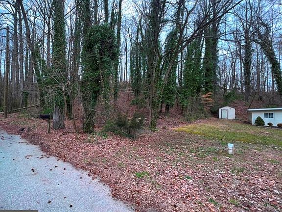 4th image of 4020 Chesapeake Ave