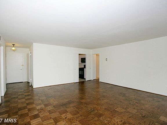 5th image of 4620 N Park Ave APT 808W