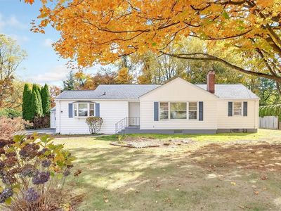 273 Wheeler Park Ave, Fairfield, CT, 06825