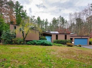 91 Carleton Rd, Carlisle, MA 01741