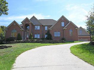 20242 Augusta Dr, Lawrenceburg, IN 47025