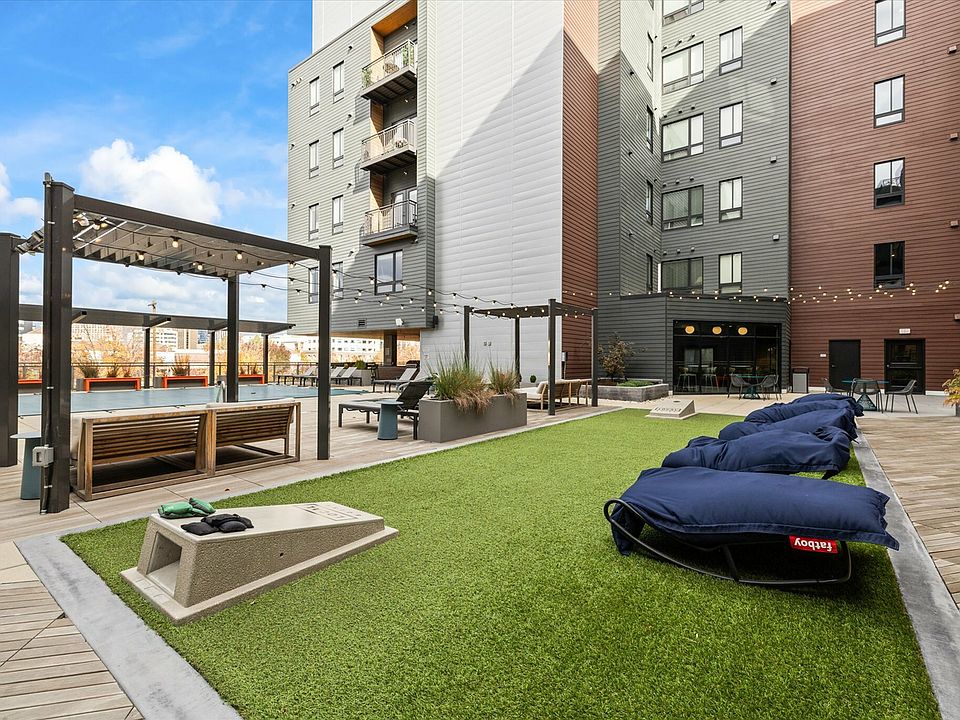 LOCAL Outdoor Courtyard