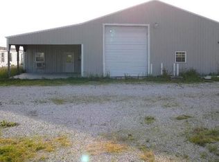 13812 Phillips Ln, Neosho, MO 64850